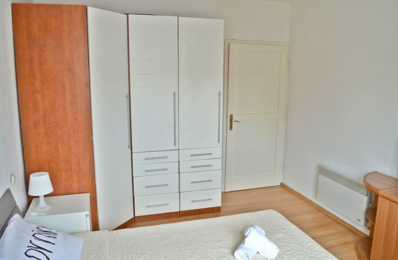 רייקה Liburana Apartment מראה חיצוני תמונה